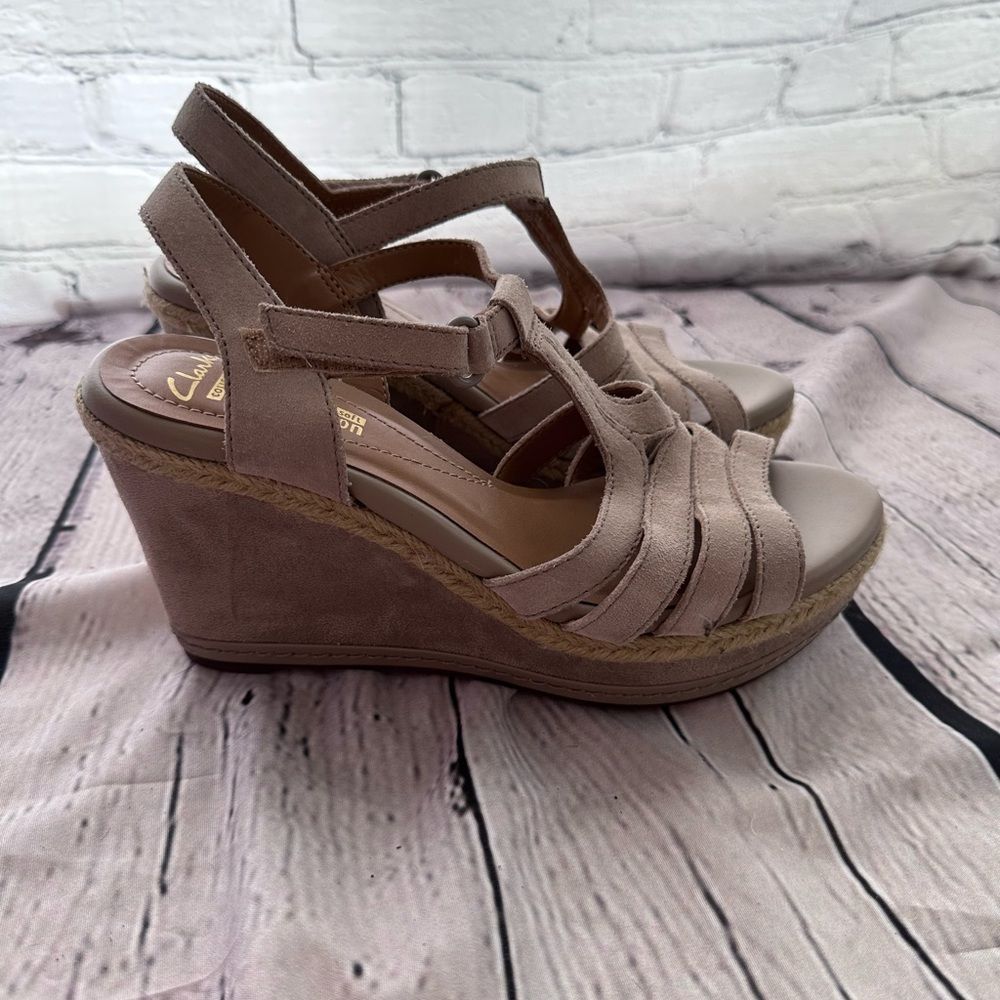 Clark wedge sandal